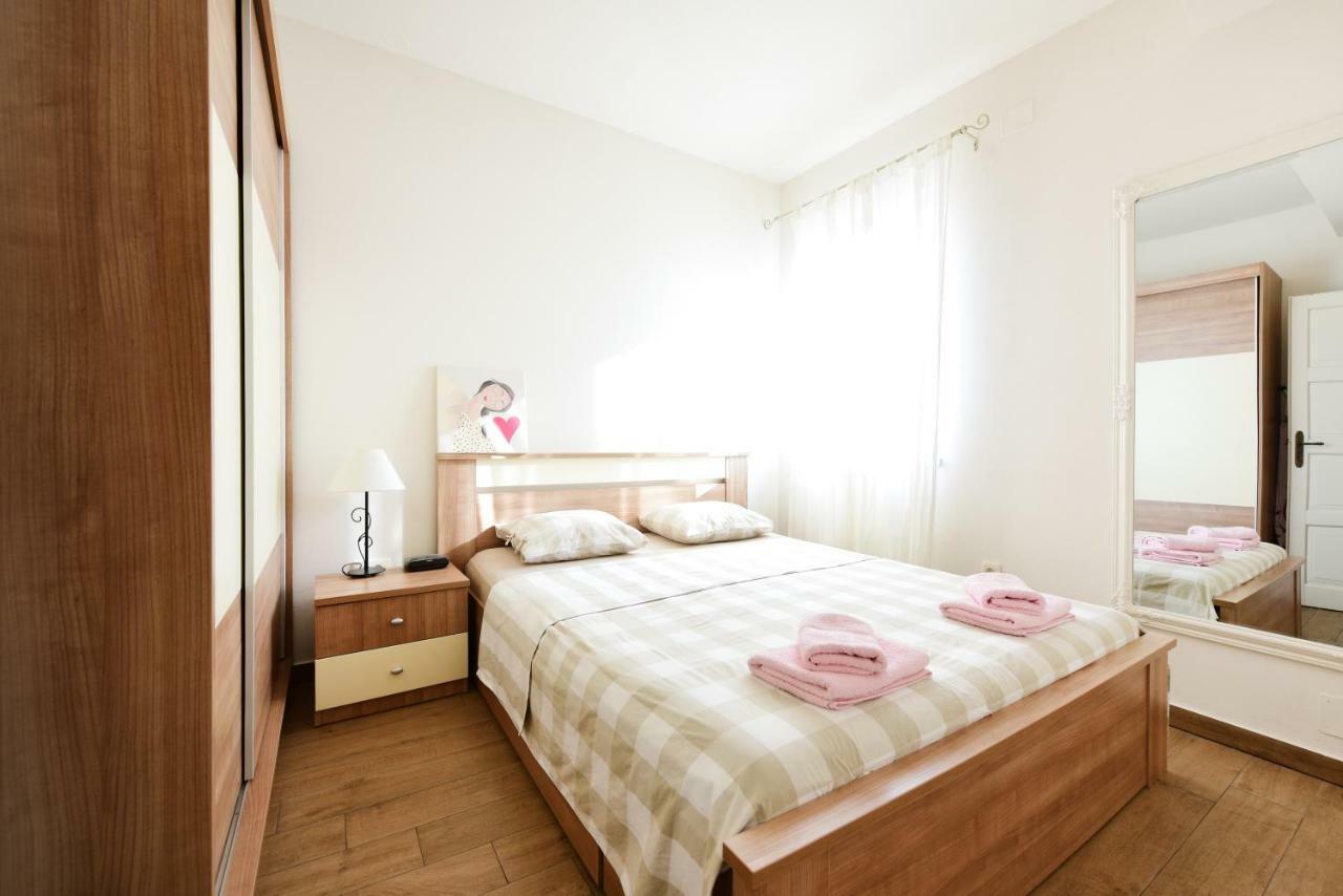 Apartments Zara & Toni מראה חיצוני תמונה